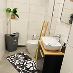 Am Wiesengrund アパート リューディングハウゼン